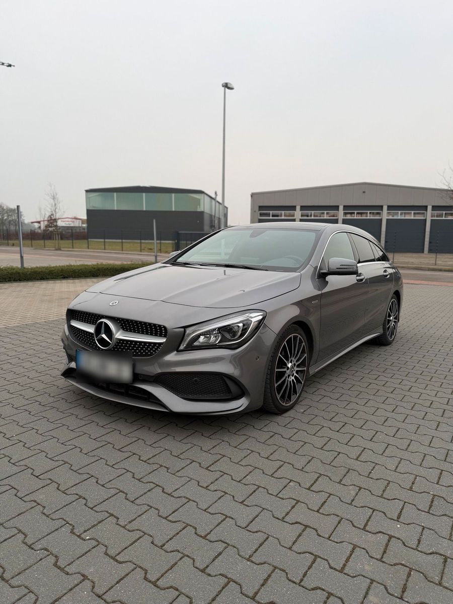 MERCEDES-BENZ Mercedes Benz CLA 180 Automatik | Panorama...