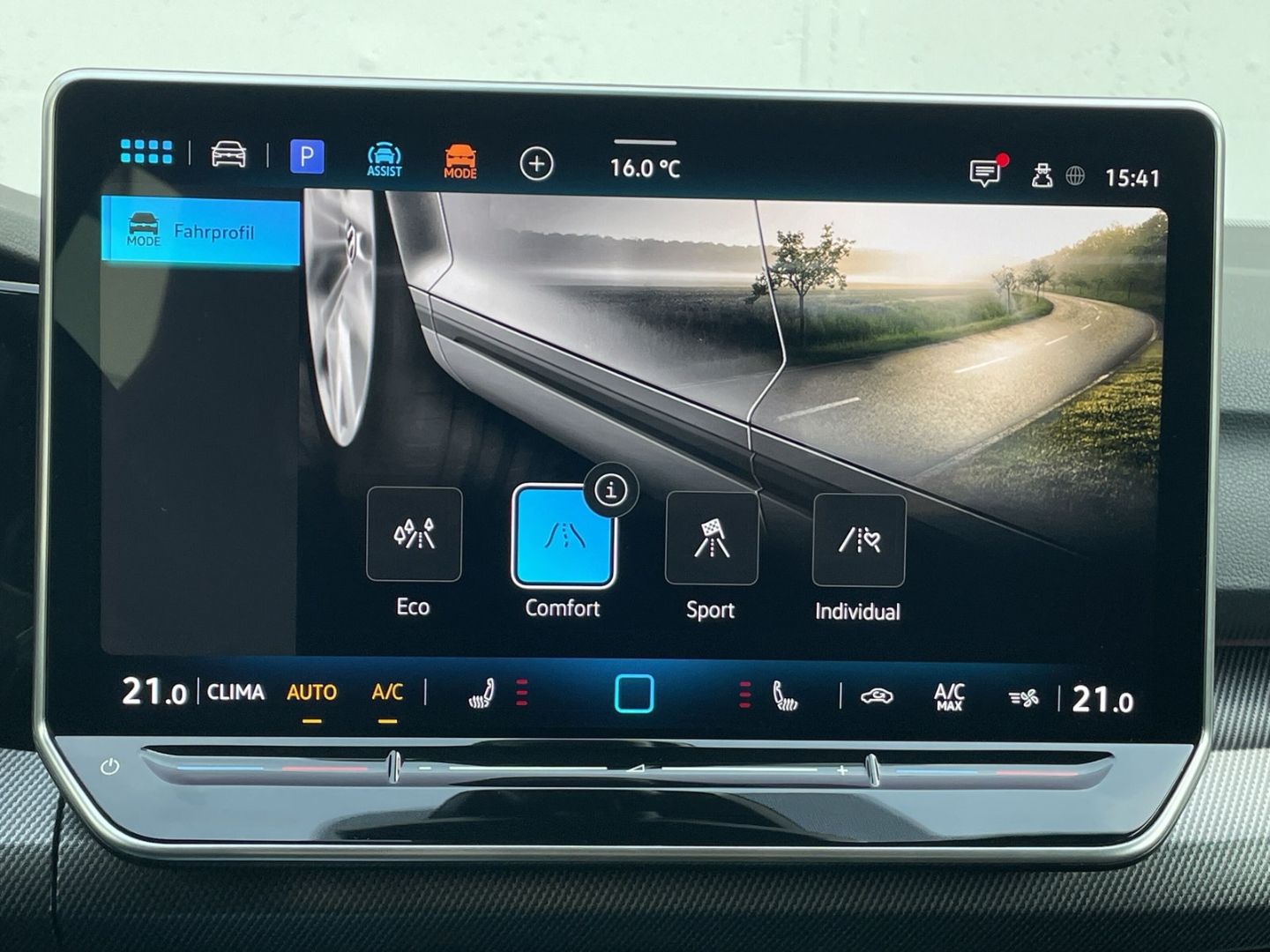 Golf Variant VIII 2.0 TDI DSG R-Line AHK/Kamera/