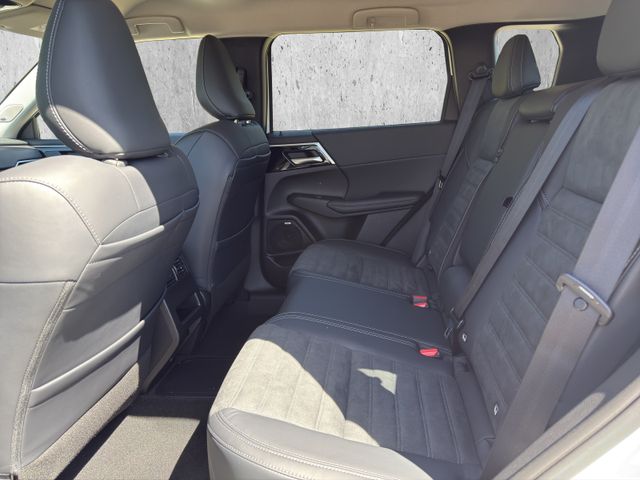 Mitsubishi Outlander Plug-in Hybrid Intro Edition 2.4l