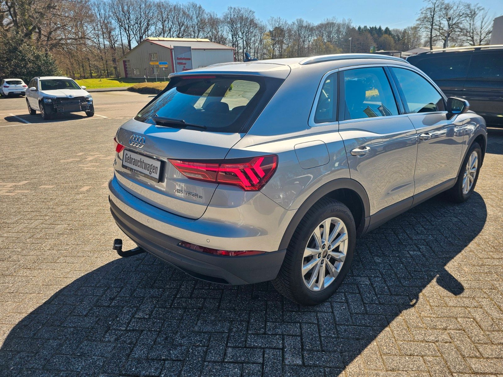 Audi Q3 45 1.4 TFSI e basis *AHK*LED foto 5