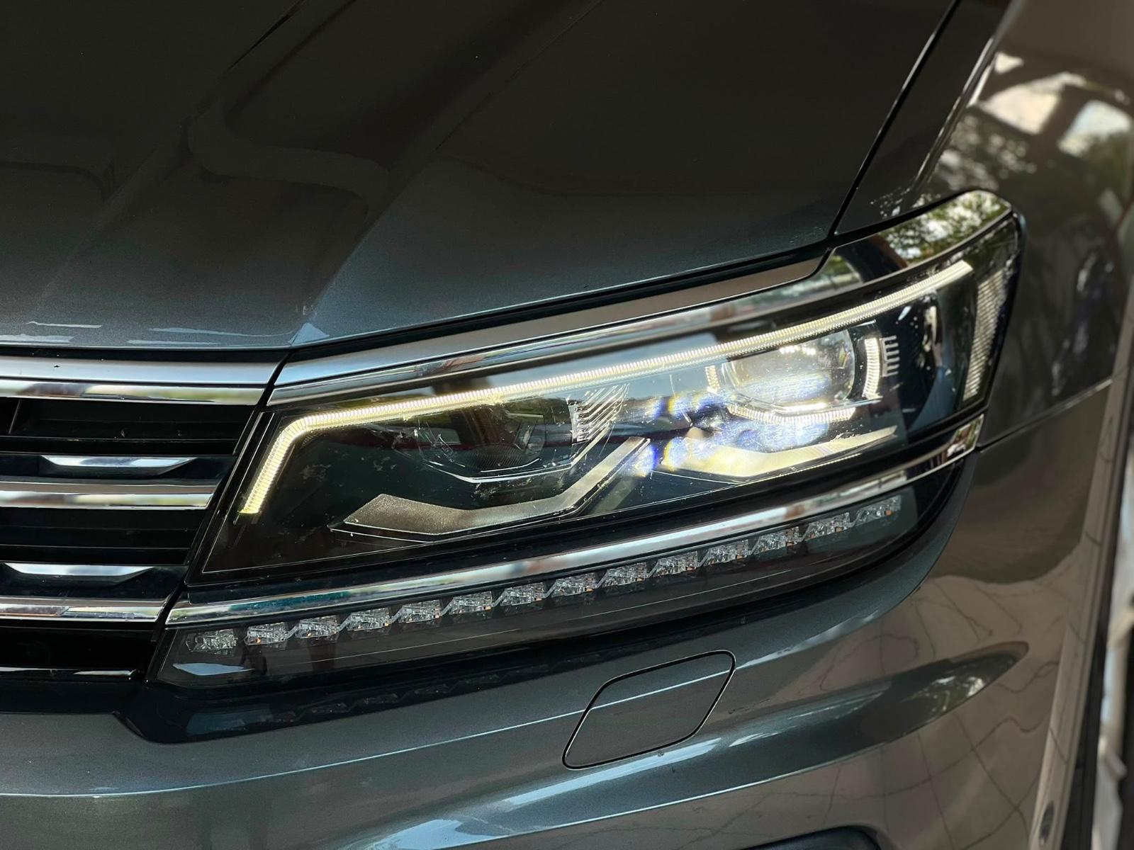 Volkswagen Tiguan Highline 4Motion |ACC|LED|DSG|AHK|1.HAND|