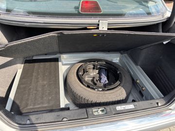 Mercedes E 230 - 11