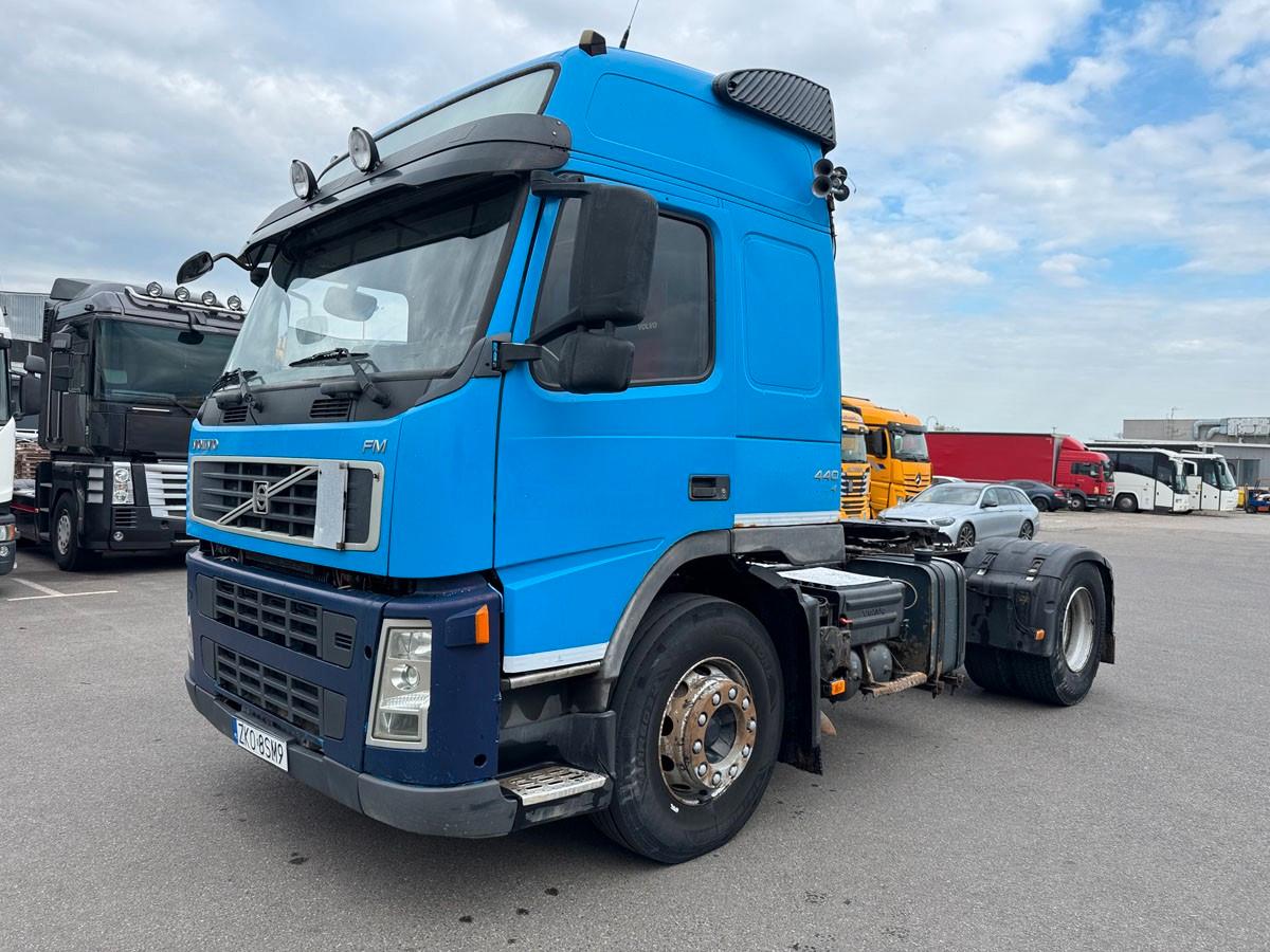 Volvo FM 440 hydraulic - manual gearbox