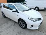 Toyota Auris Hybrid Life+ - Toyota Auris in Chemnitz