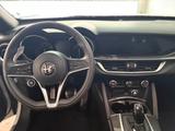 Alfa Romeo Stelvio 2.0 Turbo 16V (1. Hand) - weiße Alfa Romeo Stelvio