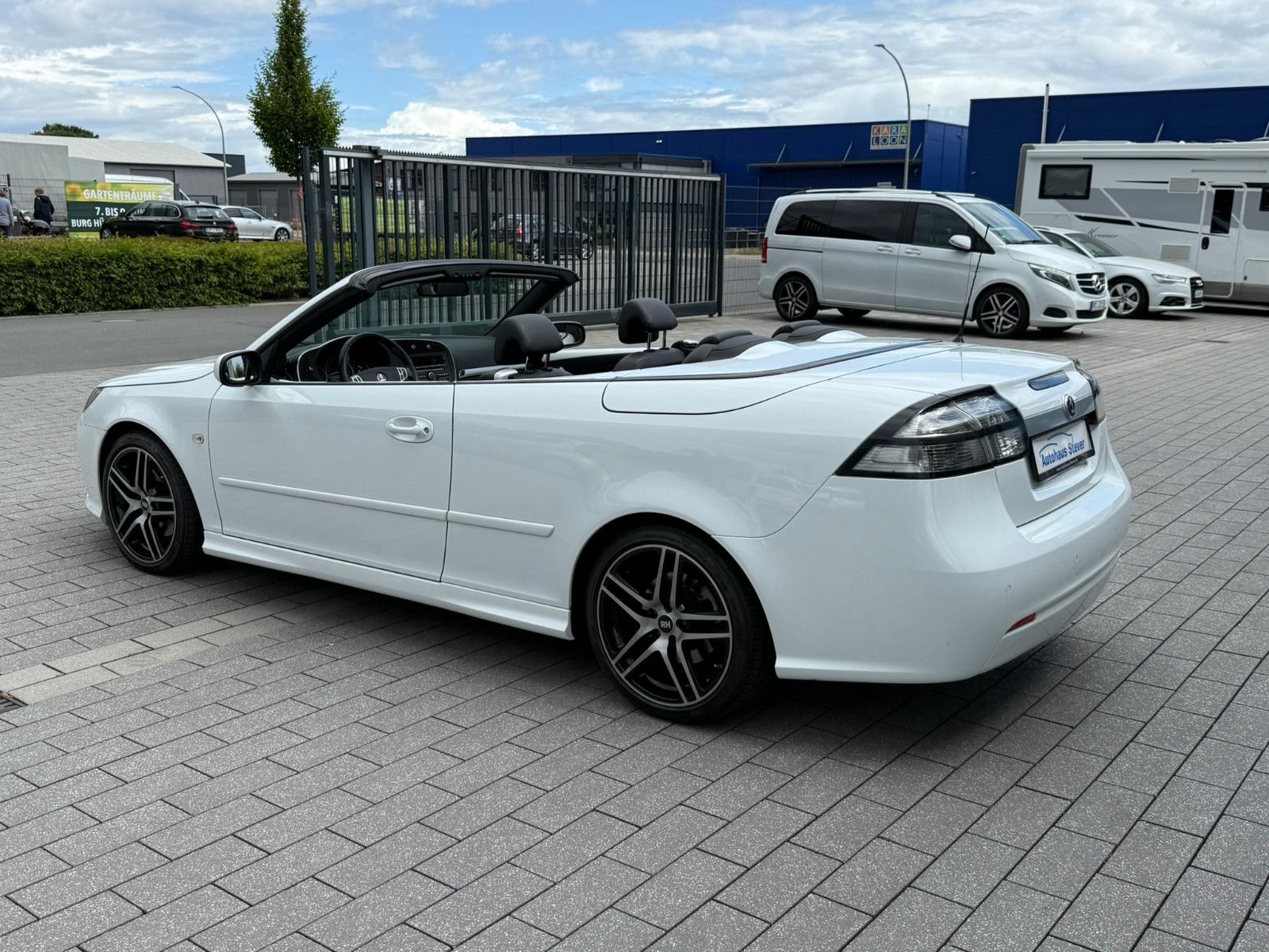 Fahrzeugabbildung Saab 9-3 Cabriolet Vector