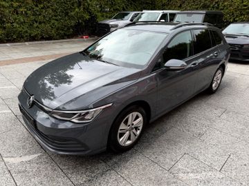 Volkswagen Golf - 1