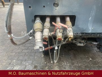 Fahrzeugabbildung Andere Ingersollrand 12/235 WE / 6 Zylinder CAT /12 BAR