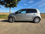 Volkswagen Sondermodell CUP BlueMot.LED,SHZ,KLIMA,PDC,NAVI - gebrauchte VW up! aus dem Jahr 2015