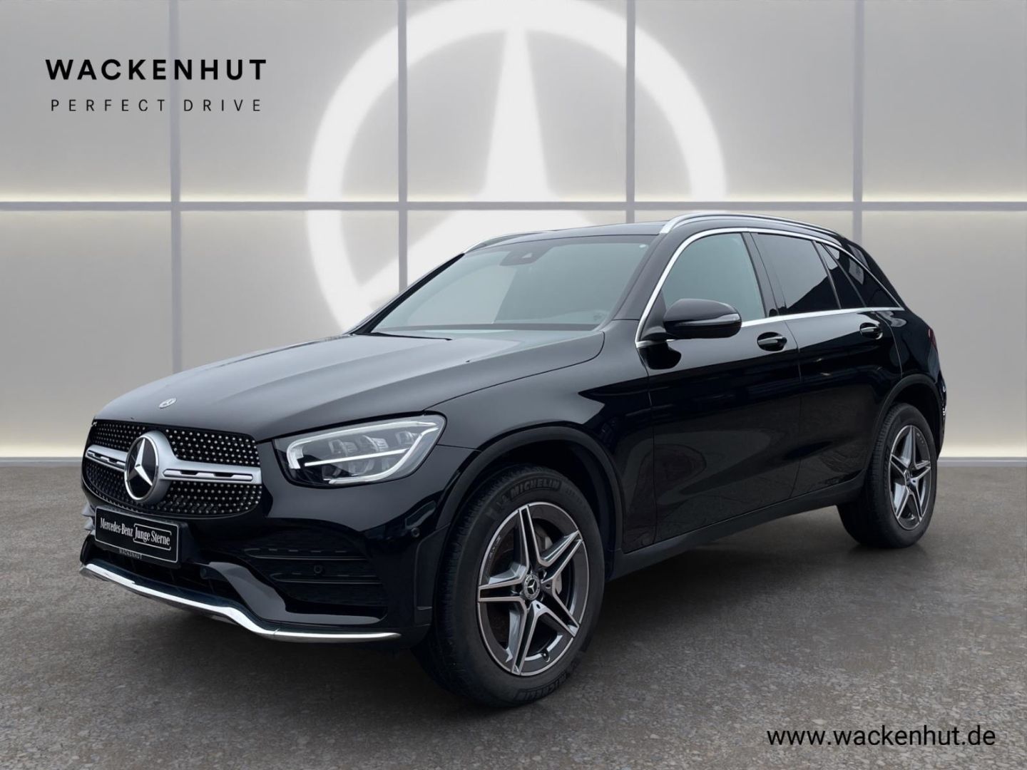 MERCEDES-BENZ GLC 300 de 4M AMG Line Panorama Distronic Kamera