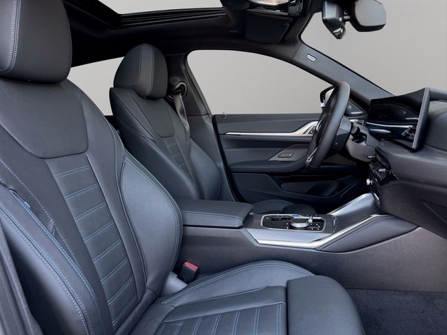 Foto Nummer 12: BMW i4
