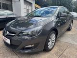 Opel Astra J Lim. 4-trg. Active Klimaanlage - Opel Astra Gebrauchtwagen in Saarbrücken