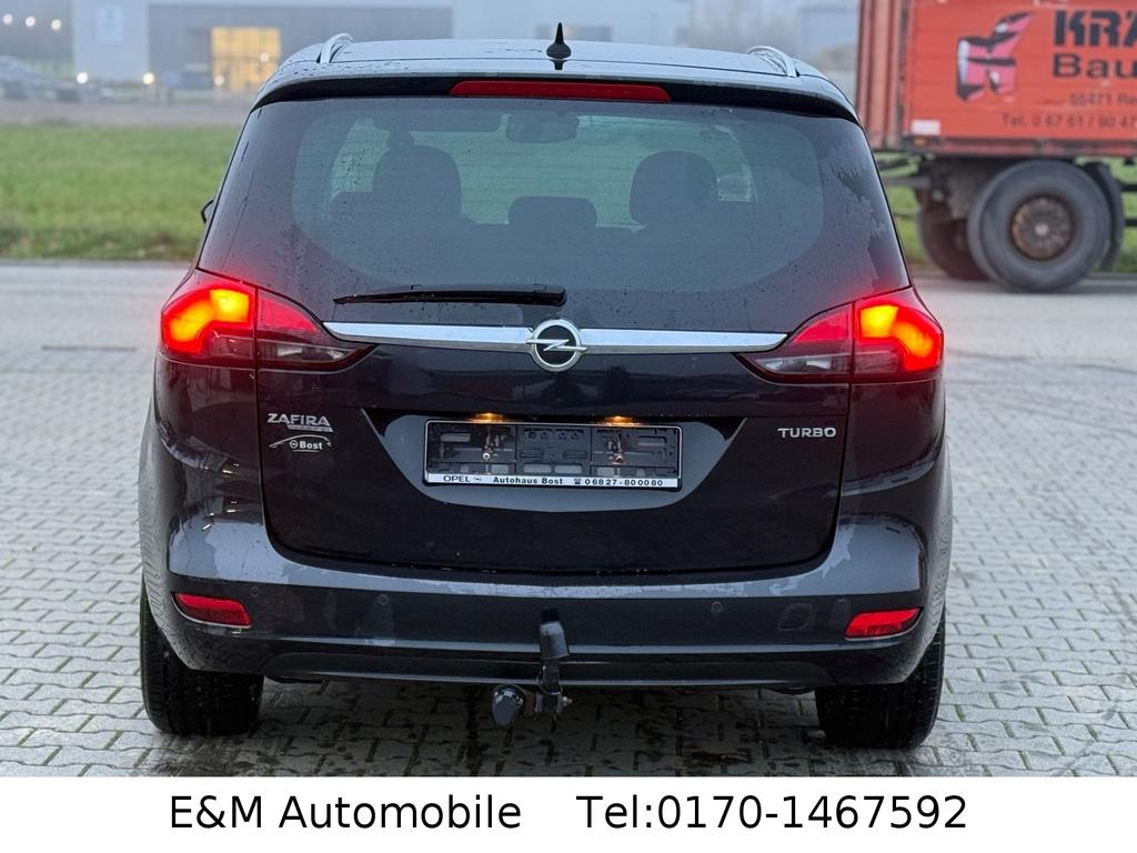 Opel Zafira Tourer