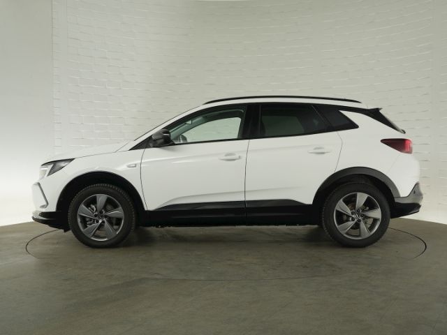 Grandland GS AT+LED LICHT+NAVI+360 GRAD KAMERA+S