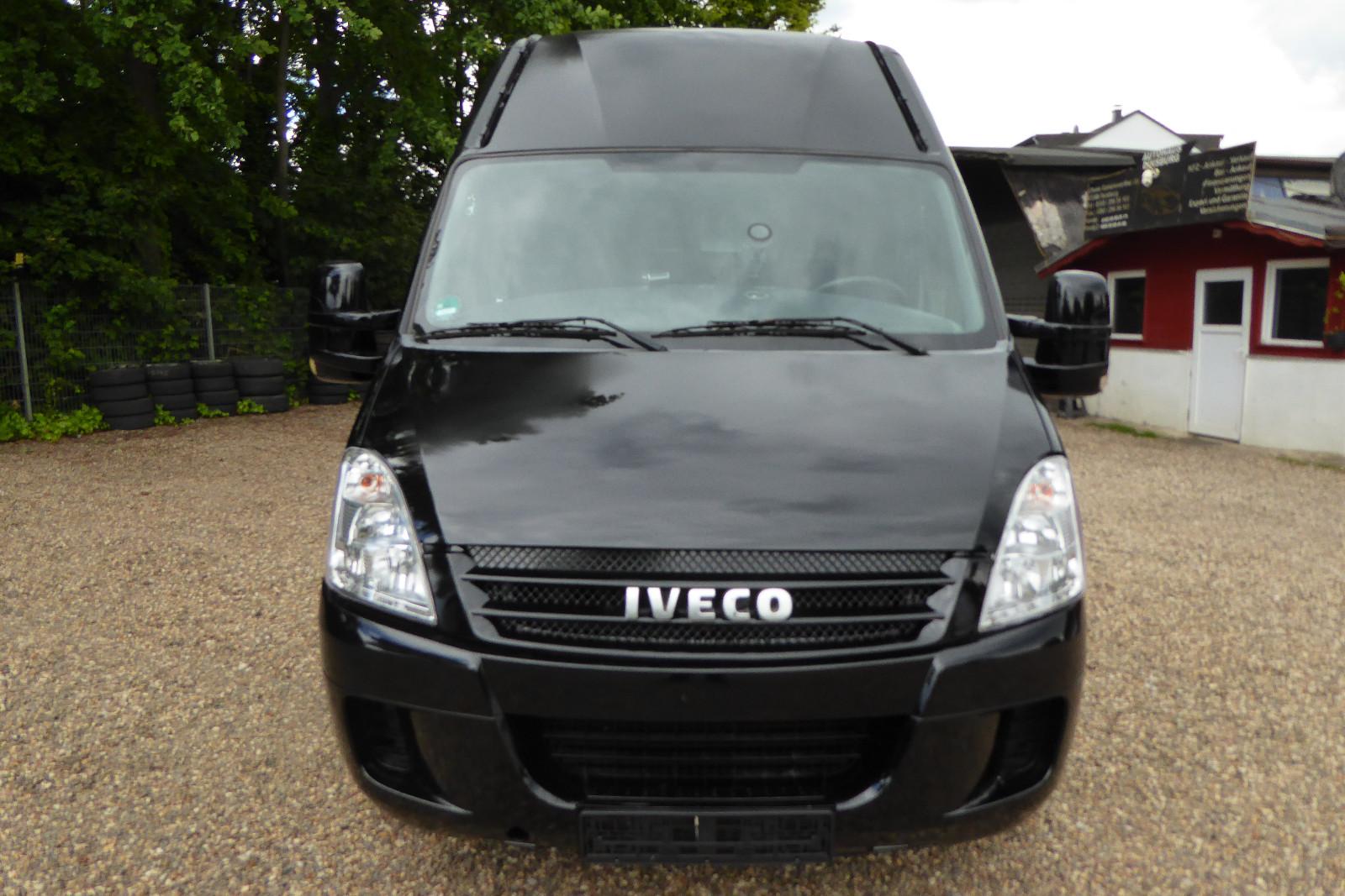 Iveco A Daily/ Abschleppwagen/ E-Seilwinde-TOP!