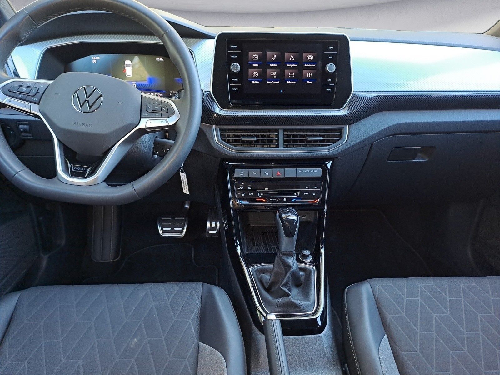 Volkswagen T-Cross - Bild 10