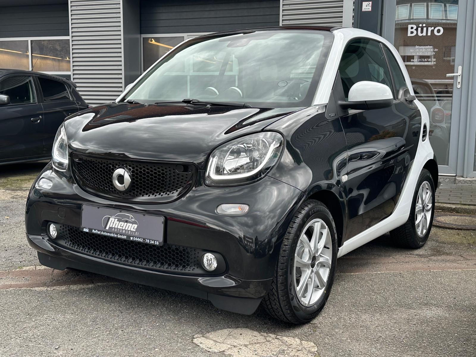 Smart ForTwo fortwo coupe Basis*SHZ*NAVI*GLAS-DACH*