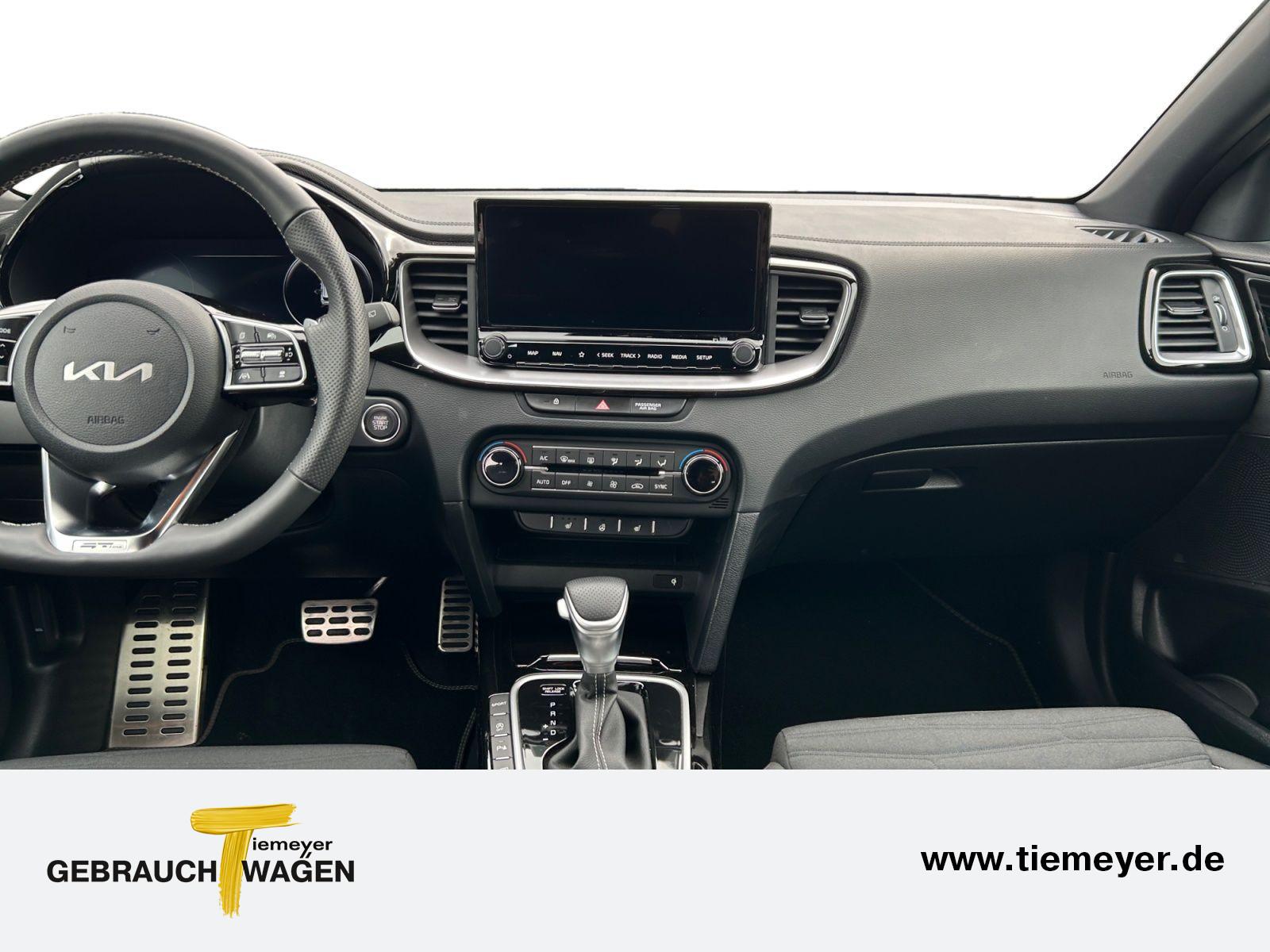 Kia Ceed SW 1.5 DCT GT Line TechnologieP LED NAV JBL