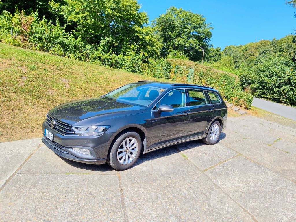 Image of Volkswagen Passat Variant