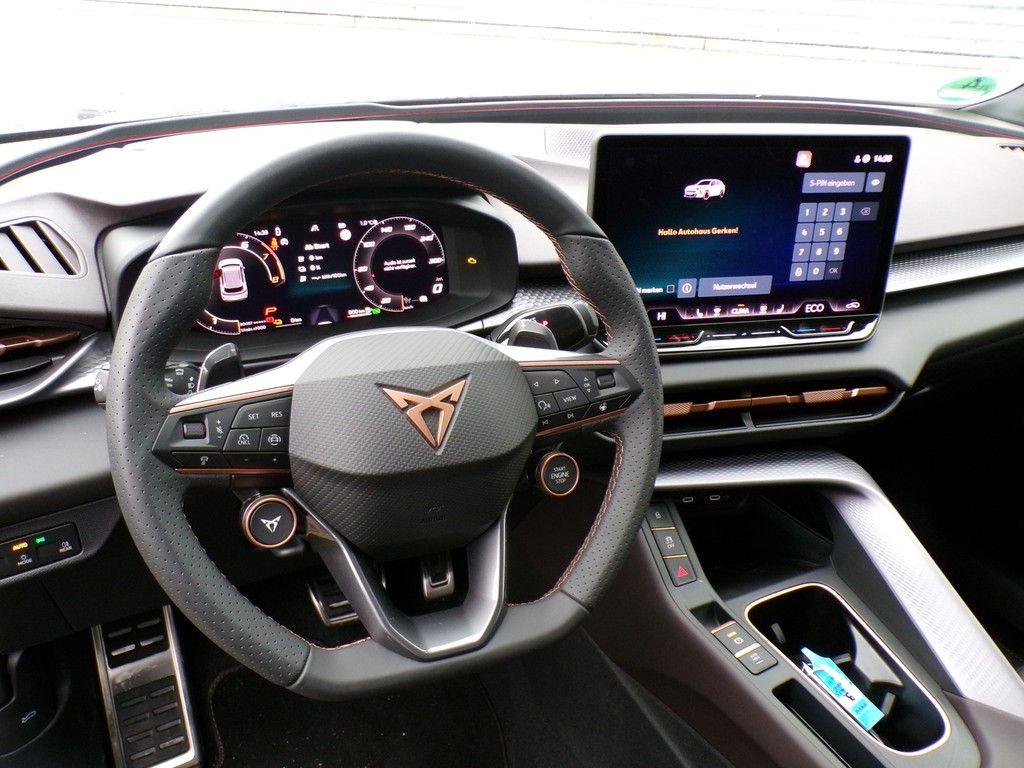 Fahrzeugabbildung CUPRA Terramar 1.5 e-Hybrid VZ DSG