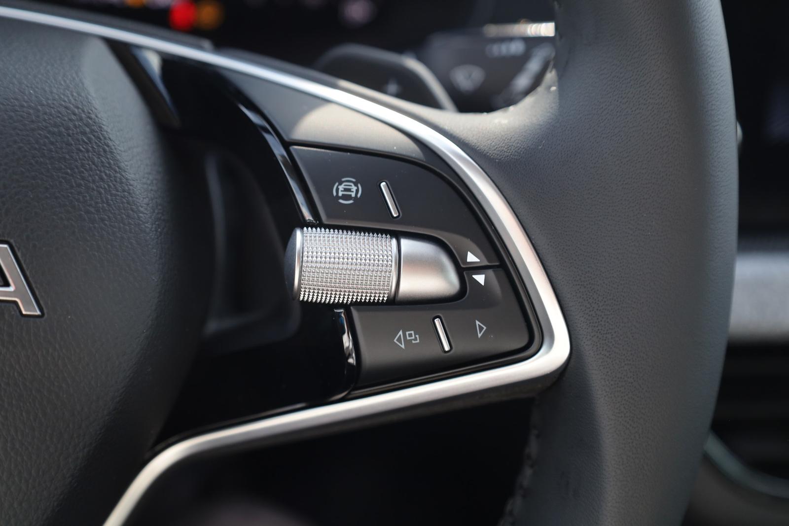 Skoda Kamiq 1.0 TSI DSG LED Kamera AHK Sitzheizung