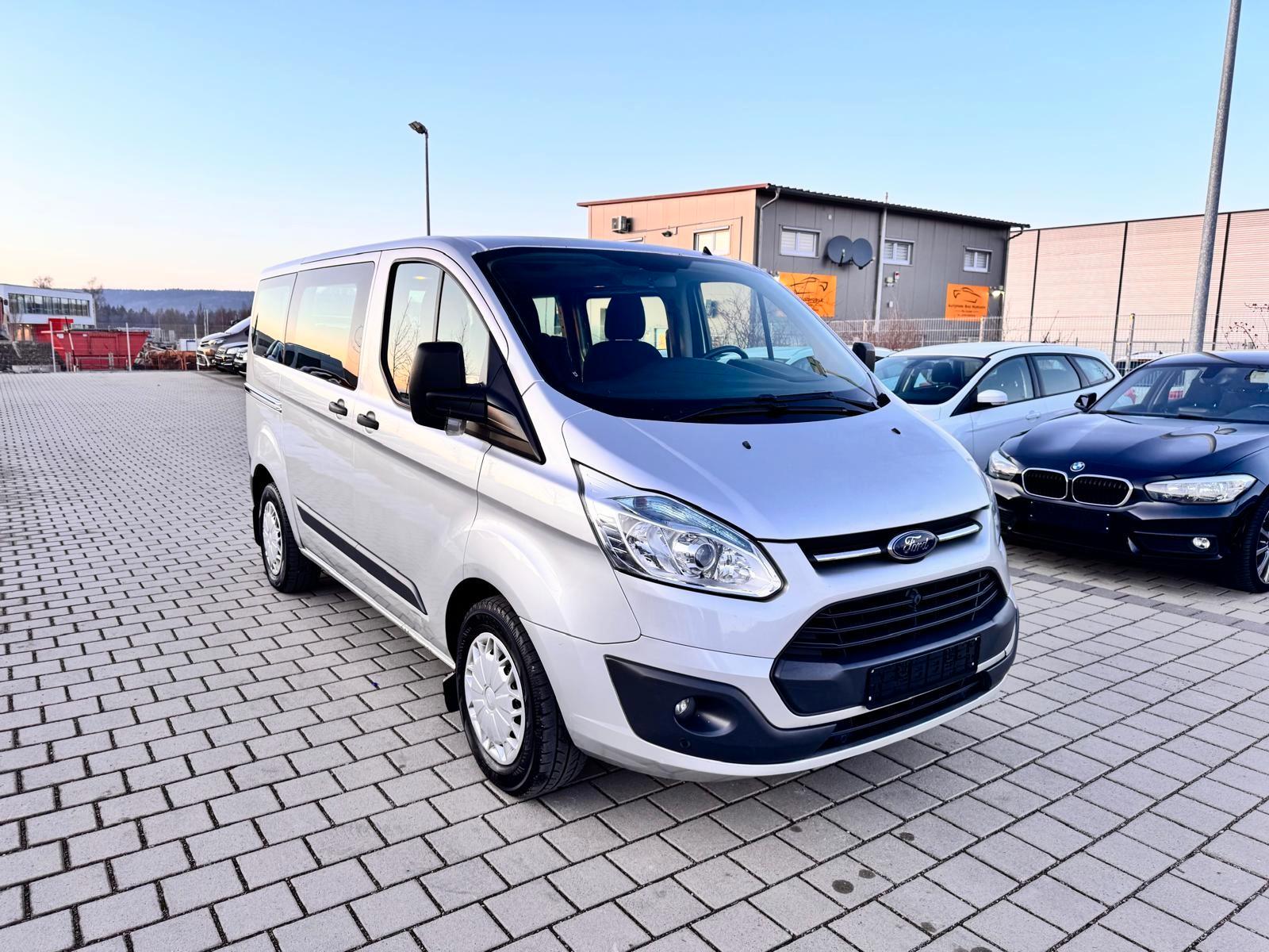 Ford Transit/Tourneo Custom Kombi 310 L1 / 9 - Sitzer