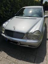 Mercedes-Benz C 200 KOMPRESSOR ELEGANCE Autom. - gebrauchte Mercedes-Benz C 200 aus dem Jahr 2002
