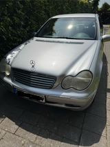Mercedes-Benz C 200 KOMPRESSOR ELEGANCE Autom. - Mercedes-Benz C 200 mit Benzin-Antrieb: Limousine, Automatik, Kompressor Elegance