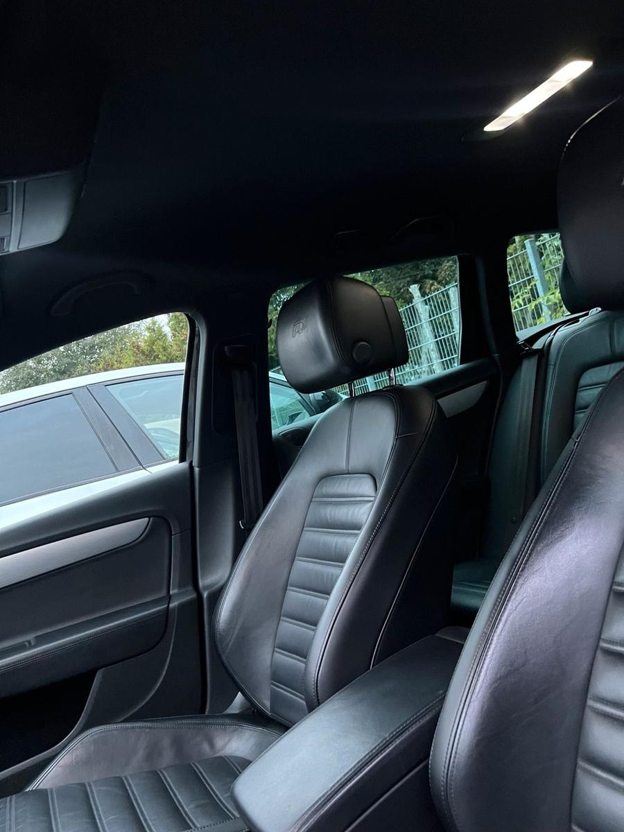 Volkswagen Passat 2013 — photo 10