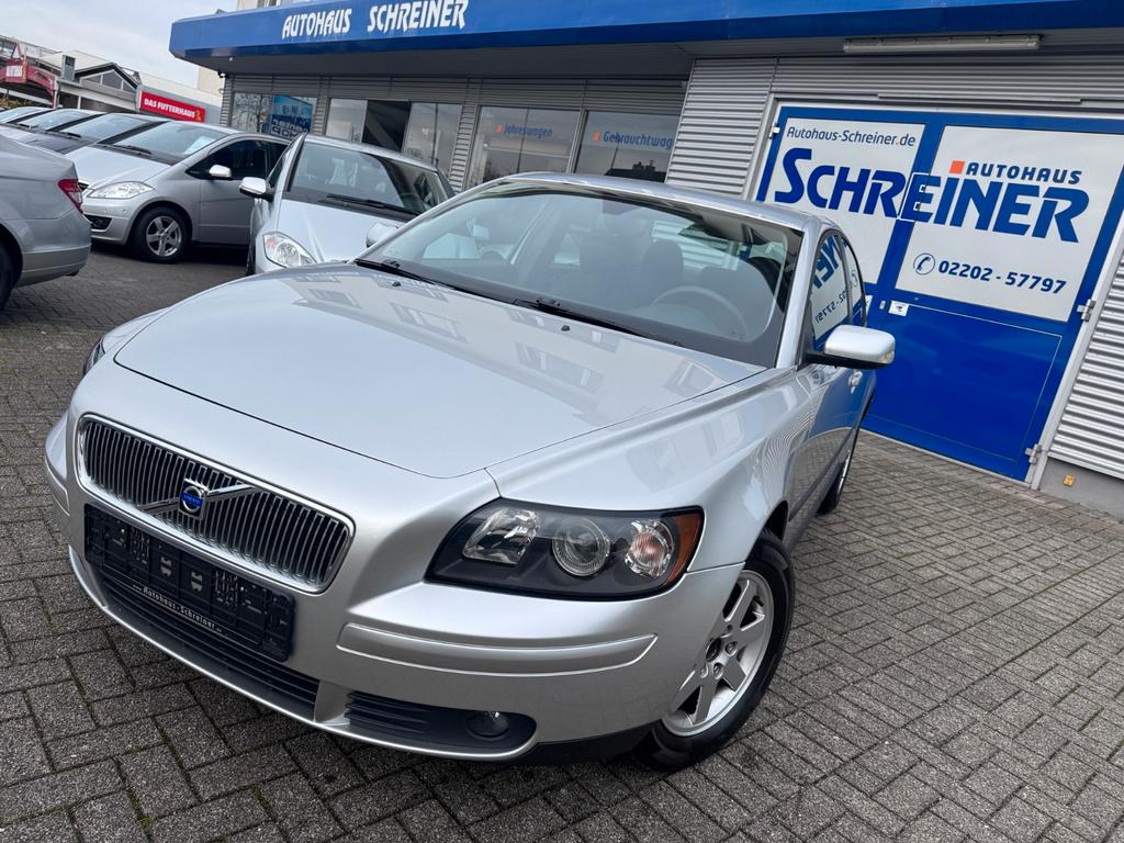 Volvo S40