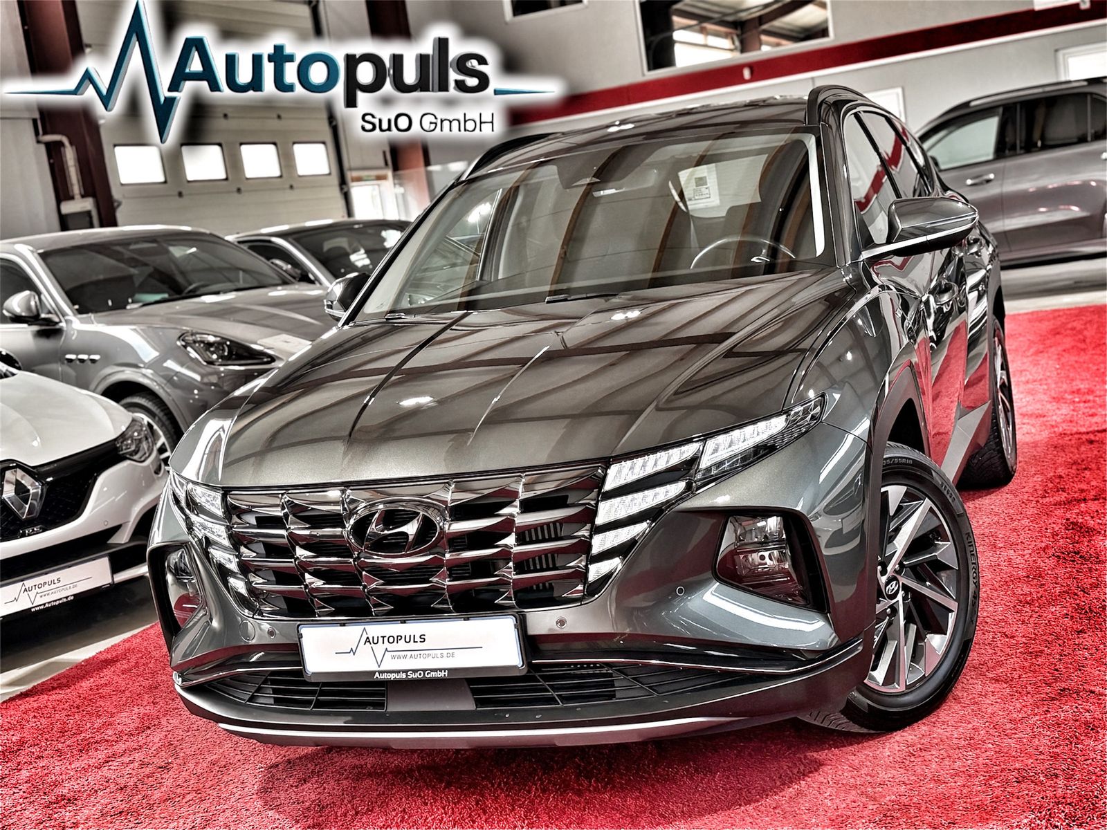 Hyundai TUCSON - 1