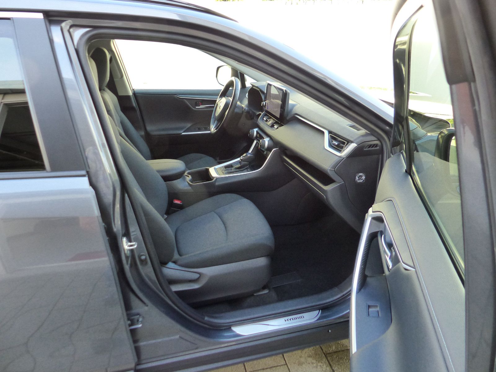 Toyota RAV4 2.5 Hybrid TeamD Kamera CarPlay LED foto 6