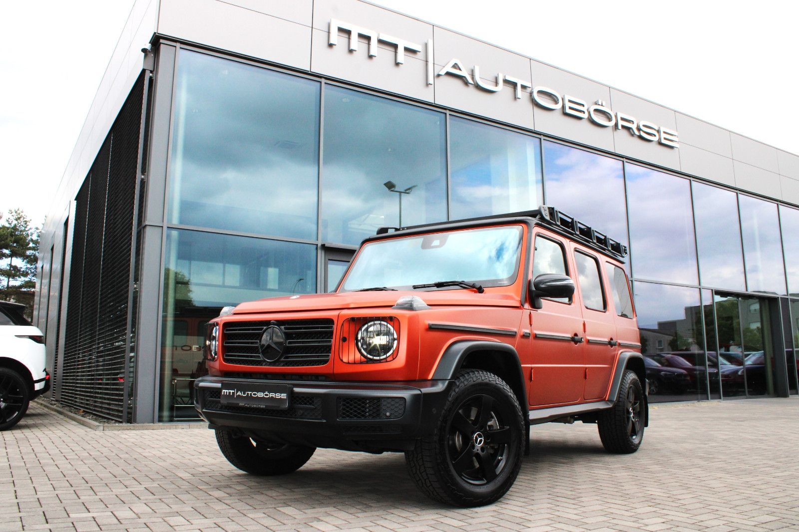 MERCEDES-BENZ G 400D *PROFESSIONAL*BURMESTER+NIGHT+STANDHZG!