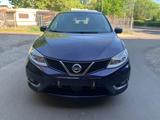 Nissan Pulsar Tekna - blaue Nissan Pulsar