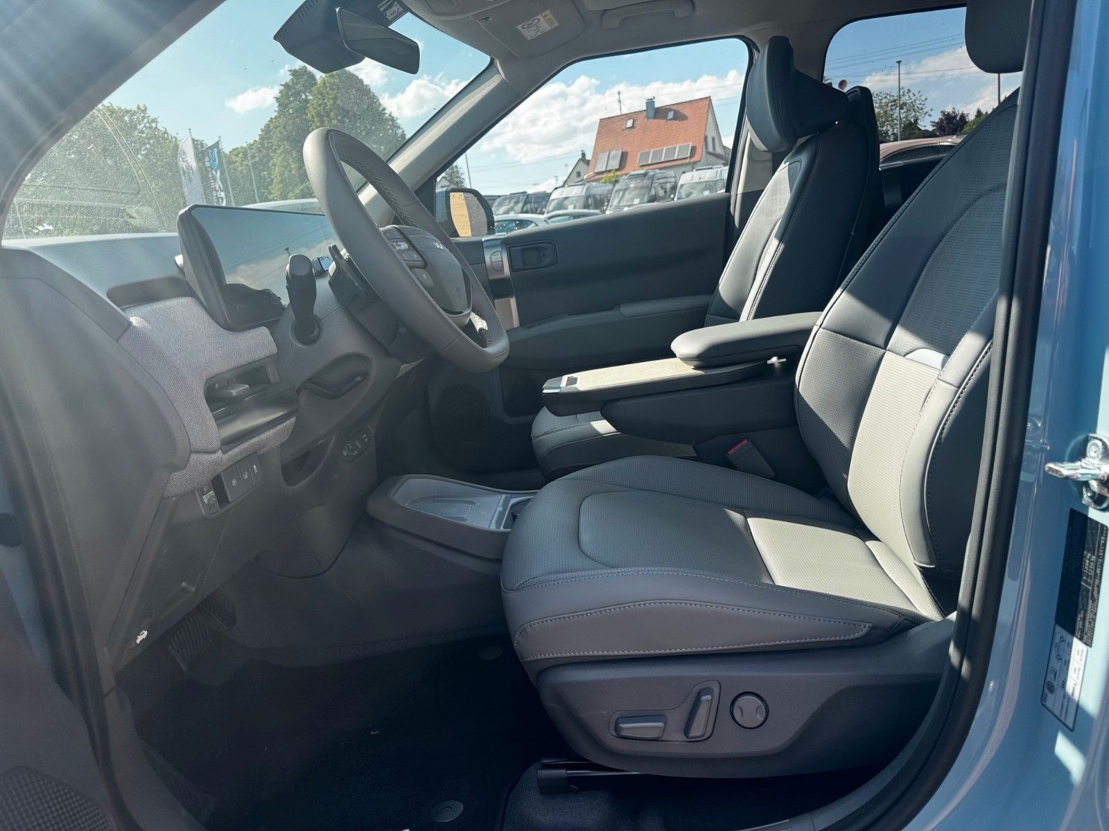 Fahrzeugabbildung Kia EV3 81.4 EARTH WIC BUS UPG