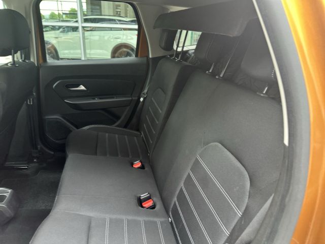 Duster II 1.3 TCeAnniversary NAVI TECHNIK-PLUS 1