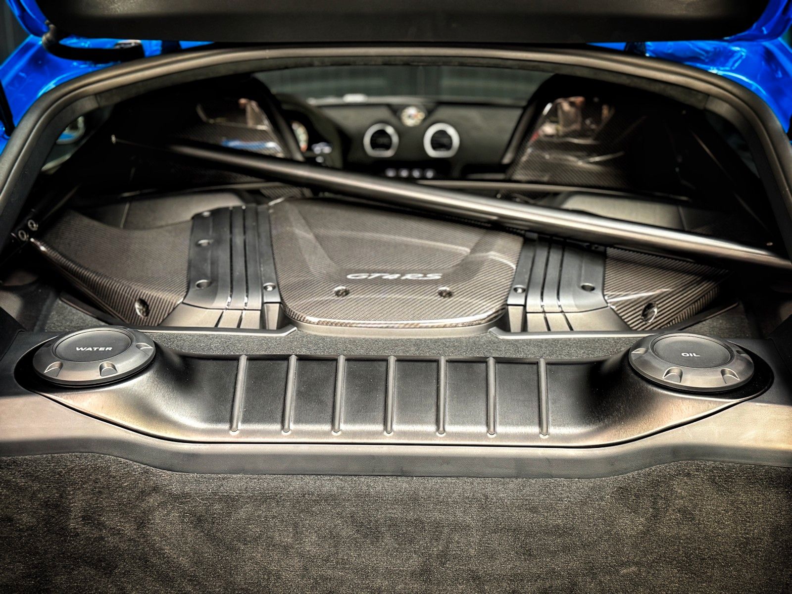 Fahrzeugabbildung Porsche Cayman GT4 RS