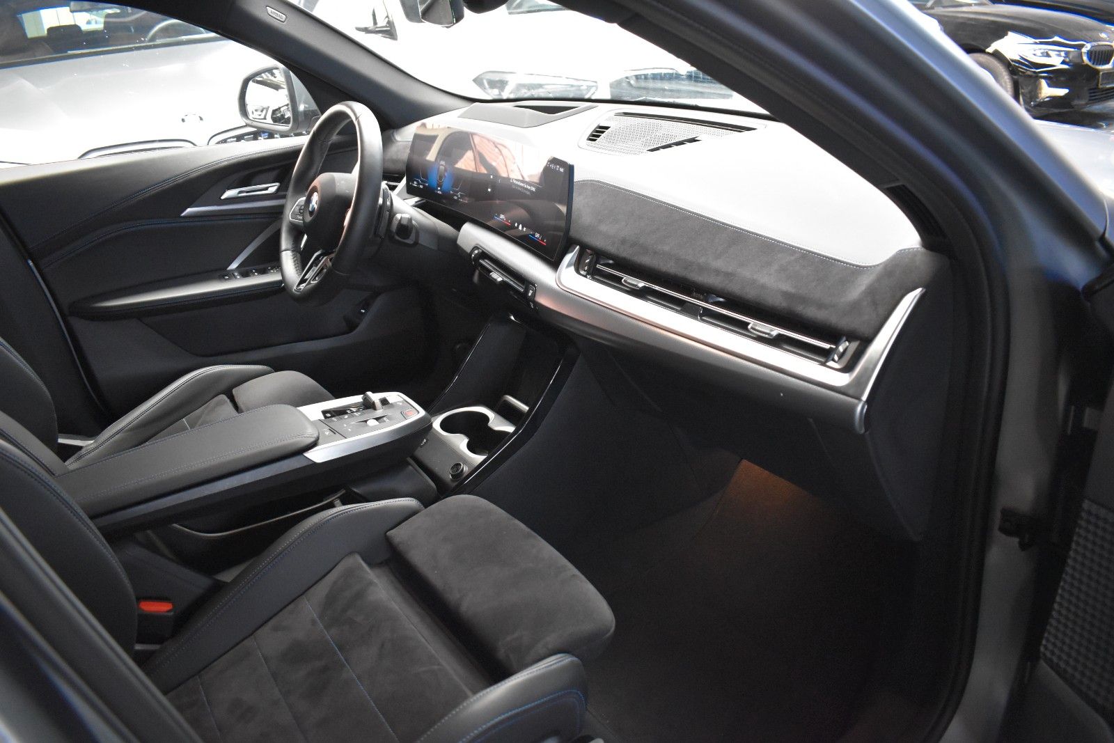 BMW X2 20 d xDrive M SPORT AHK HEAD-UP 360°KAMERA foto 10