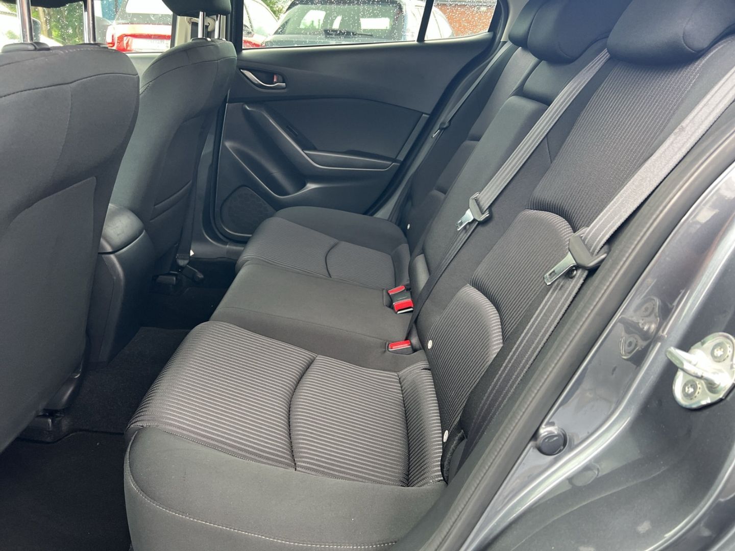 Fahrzeugabbildung Mazda 3 Sports-Line SKYACTIV-G 165 Soundsystem Bose