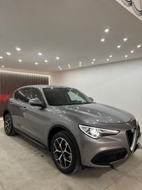 Alfa-Romeo Stelvio - 3