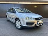 Ford Focus Turnier 1.6L Automatik | 100 PS... - Ford Focus aus 2006: Turnier