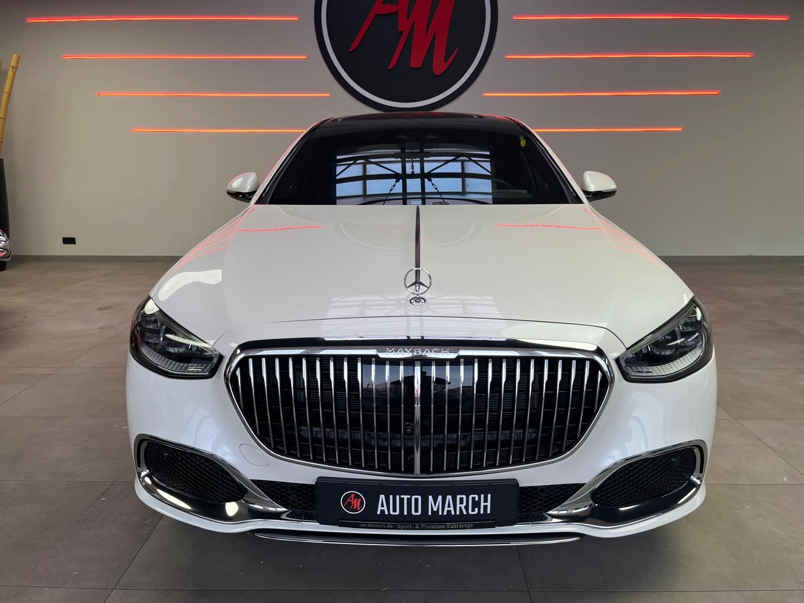 Fahrzeugabbildung Maybach S 680 Maybach 4Matic | High End Interior |