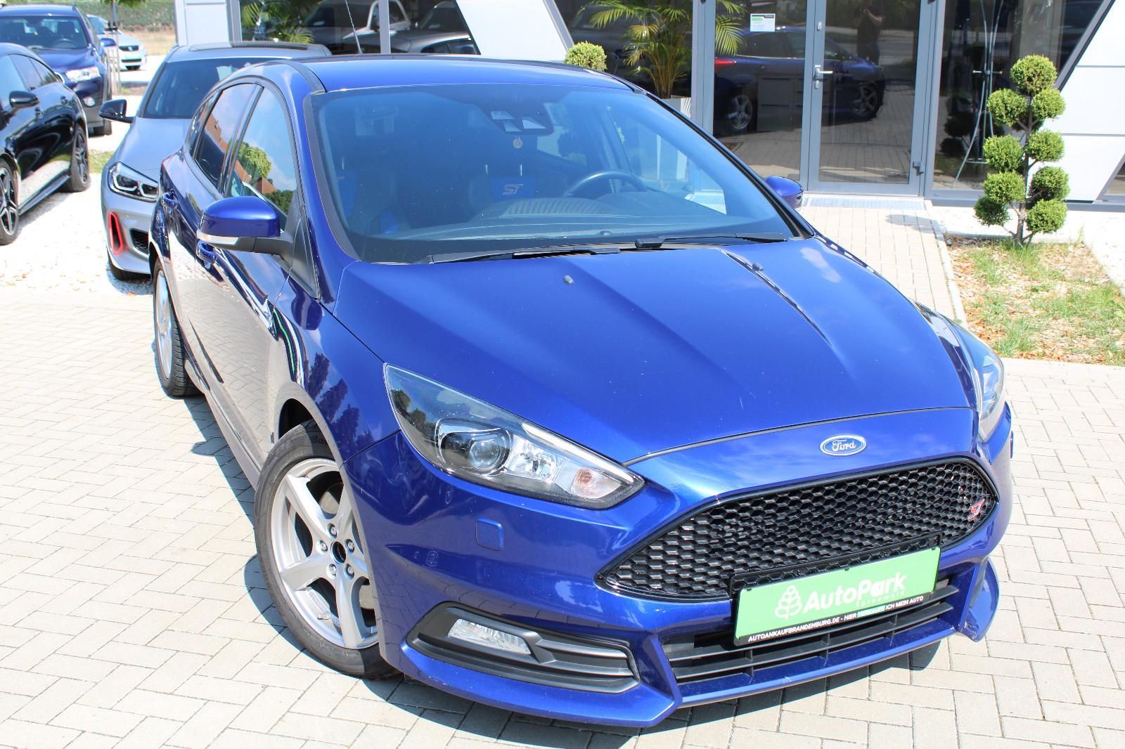 Ford Focus Lim. ST