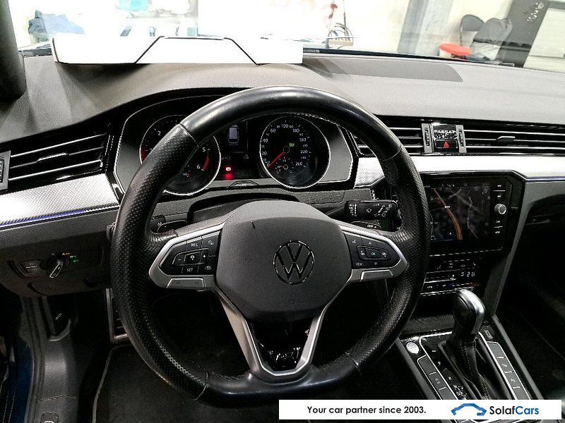 Volkswagen Passat Variant 2.0 TDI R-Line Aut. LED-Matrix N imagem 3
