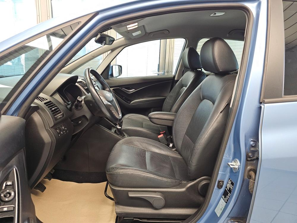 Hyundai ix20 2014 — photo 18