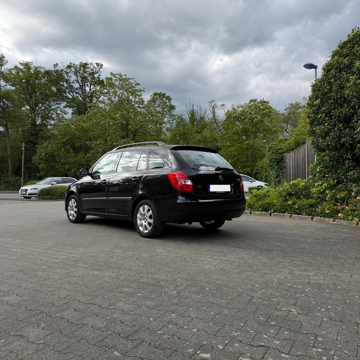 Skoda Fabia Kombi | TÜV 04/2028 | Unfallfrei |8xReifen