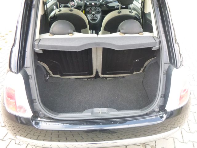 Fahrzeugabbildung Fiat 500 Lim. 1.2 8V, Lounge>Panorama/Klima/Bluetooth