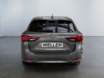 Toyota Avensis - 6