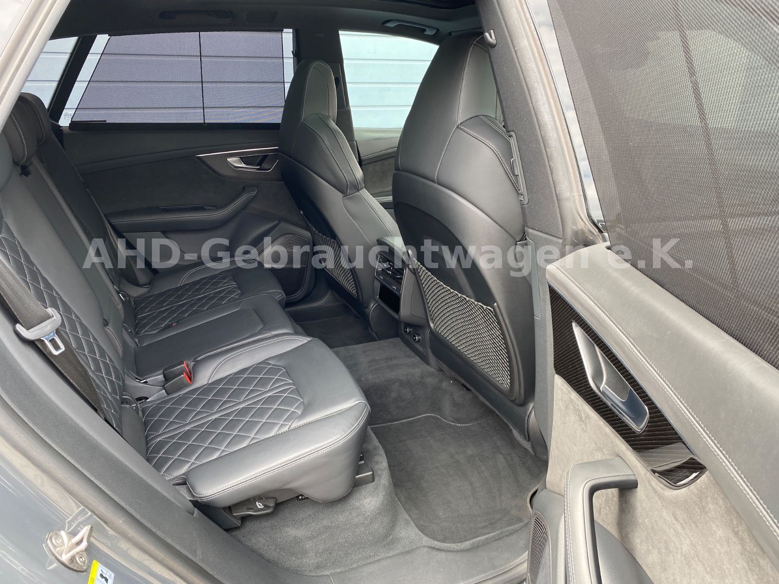 Fahrzeugabbildung Audi SQ8 4.0 TDI AHK B&O 360° Carbon Matrix Rauten 22