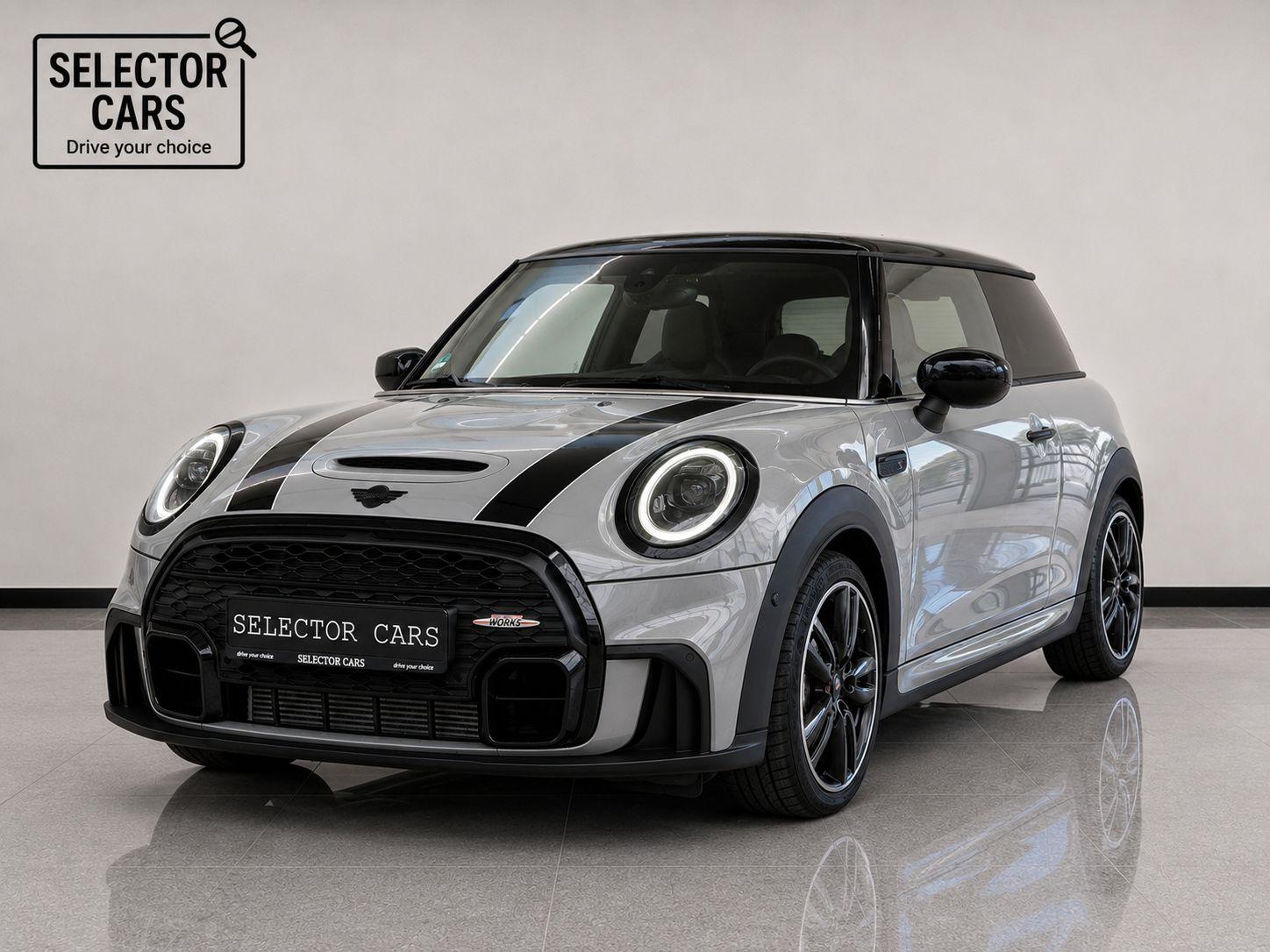 MINI Cooper S  JCW Trim/ACC/Kamera/Ad.Fahrwerk/Pano